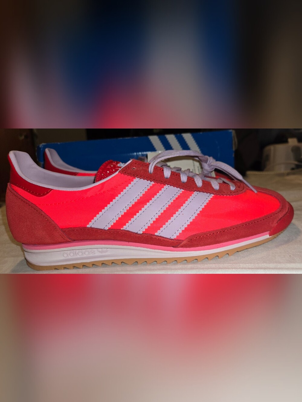 Adidas Women's Red & Lavender Retro Runner Sneakers 7.5 - Picture 4 of 4